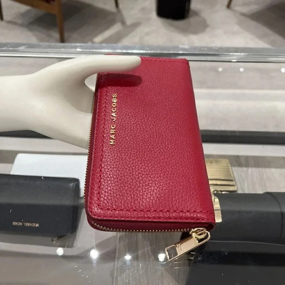 Marc Jacobs GROOVE STANDARD WALLET S103L01PF21 607 savvy red - Picture 2 of 10